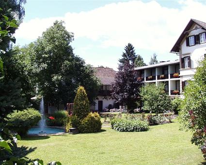 Vakantie naar Pörtschacher Hof in Pörtschach in Oostenrijk