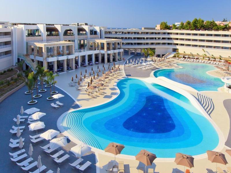 Princess Andriana Resort vanaf € 743,00!