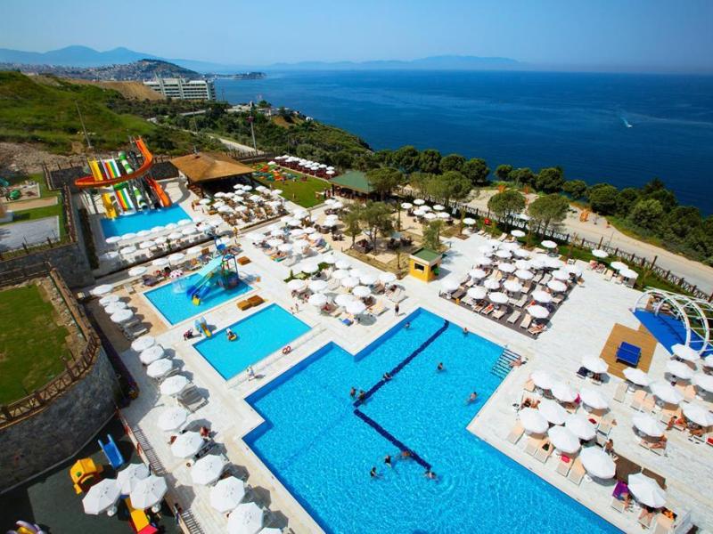 Ramada By Wyndham Resort Kusadasi En Golf vanaf € 419,-'!