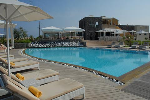 Vakantie naar Restia Suites in Acharavi in Griekenland