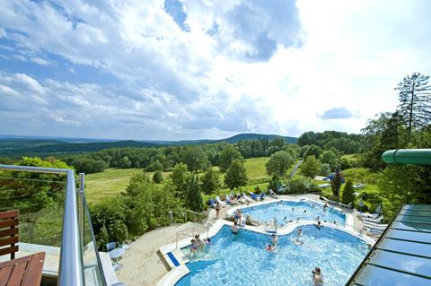 Vakantie naar Rhön Park Aktiv Resort in Hausen Roth in Duitsland