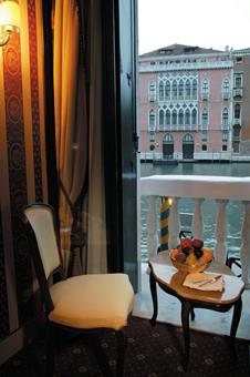 Vakantie naar Sina Palazzo Sant&apos;Angelo in Venetië in Italië