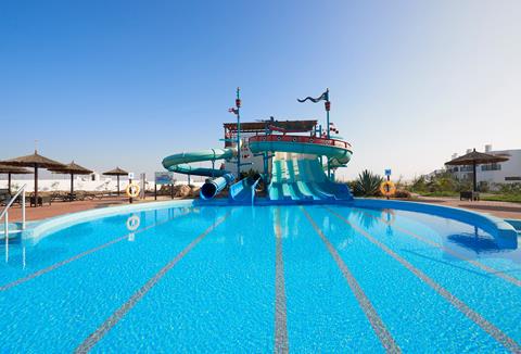 Sol Dunas Resort vanaf €642,00!