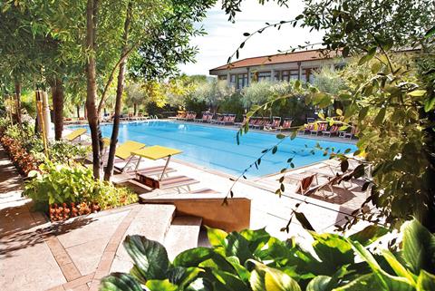 Vakantie naar Sport Hotel Olimpo in Garda in Italië