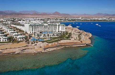 Vakantie naar Stella di Mare Beach Hotel & Spa in Na&apos;ama Bay in Egypte