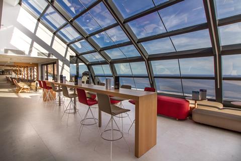 Suitopia Sol Y Mar Suites Hotel vanaf €485,00!
