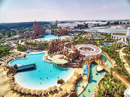 Vakantie naar The Land of Legends Theme Park in Belek in Turkije