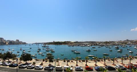 Vakantie naar The Waterfront in Sliema in Malta
