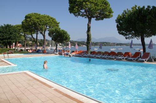 Vakantie naar Le Corti del Lago in Padenghe Sul Garda in Italië