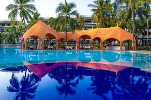 Vakantie naar Southern Palms Beach Resort in Diani Beach in Kenia