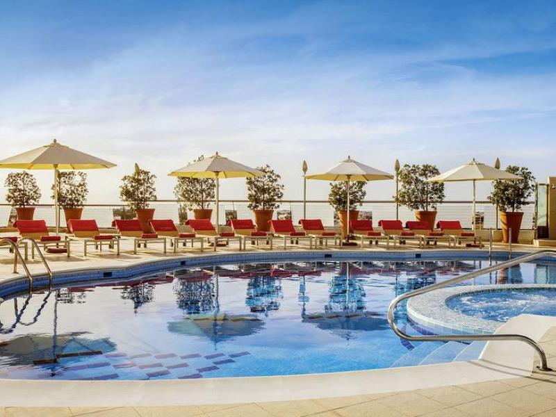 Towers Rotana vanaf € 745,00!