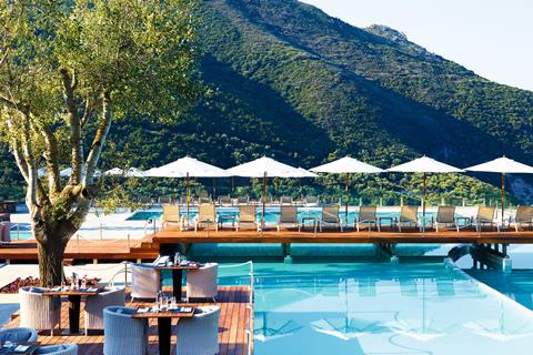 Vakantie naar TUI BLUE Atlantica Grand Mediterraneo Resort in Ermones in Griekenland