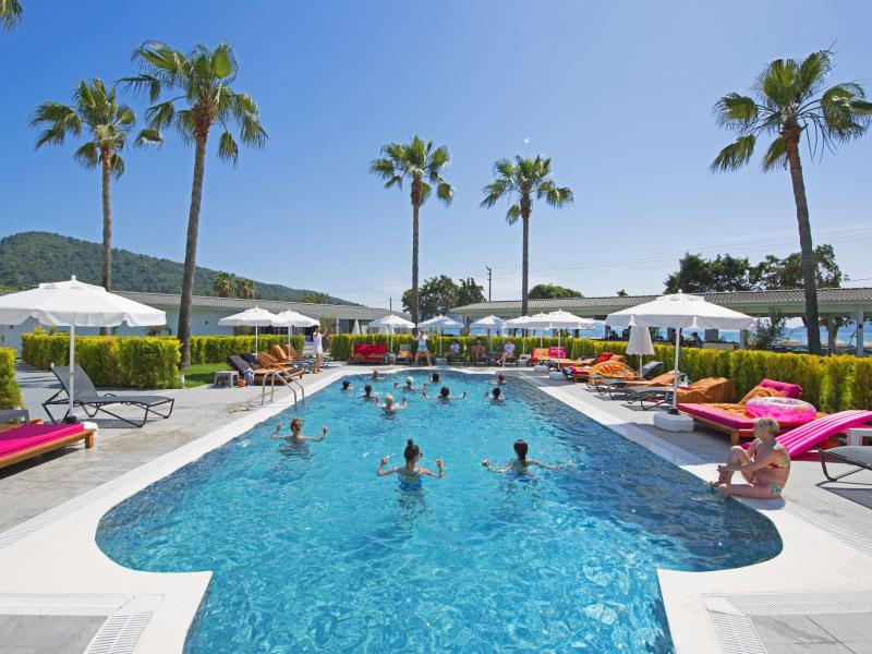 Vakantie naar Voxx Marmaris Beach Resort in Hisaronu in Turkije